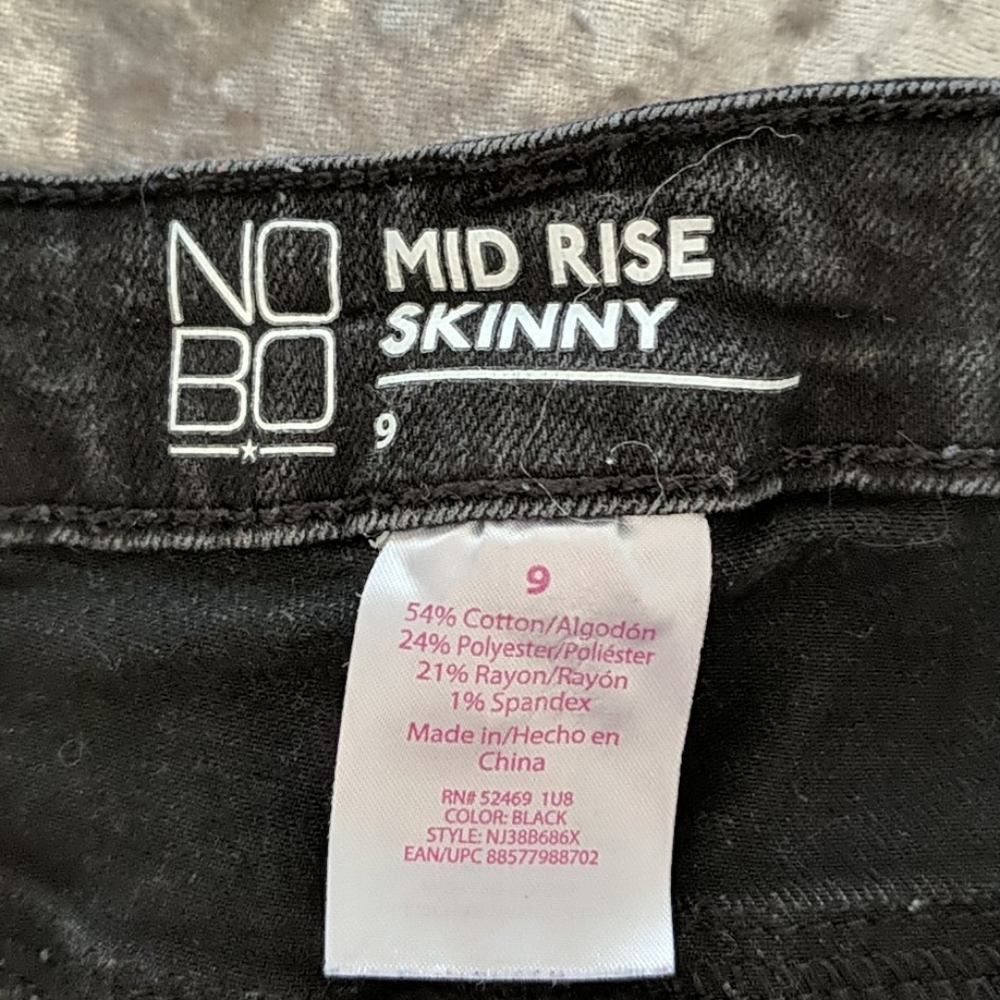 Black Jeans with Fake Rips - Picture 4 of 4